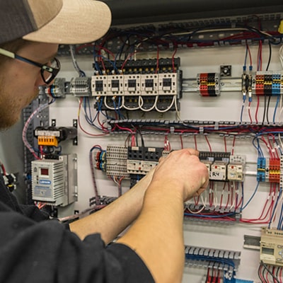 Dep Electricite Formation Electricien Ma Carriere Se Dessine